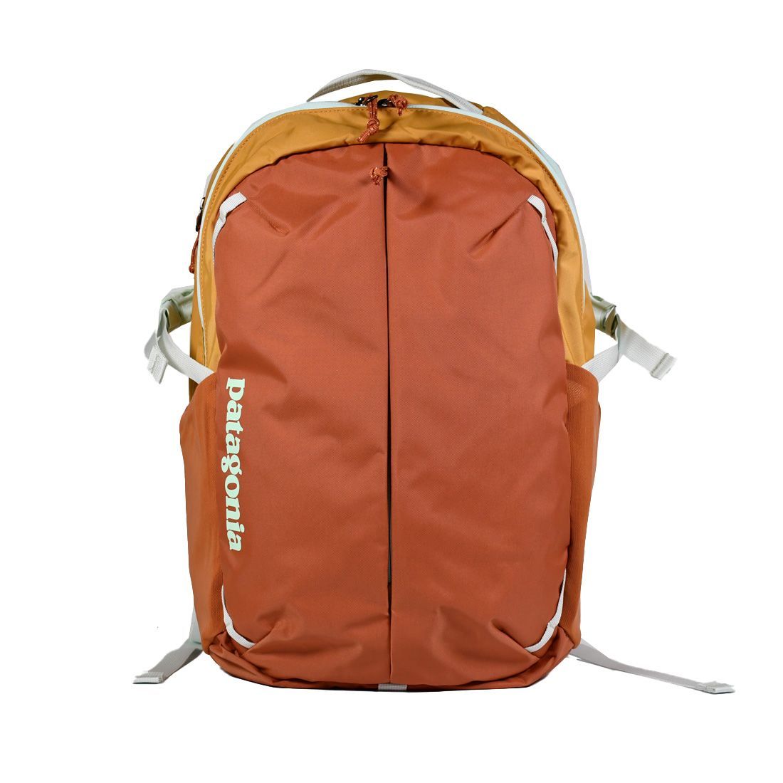 patagonia (パタゴニア) REFUGIO DAY PACK 26L (レフュジオ デイパック) バックパック リュック 普段使い タウンユース  カジュアル アウトドア 通勤 通学 A4対応 SIENNA CLAY (オレンジ) 47913 SINY
