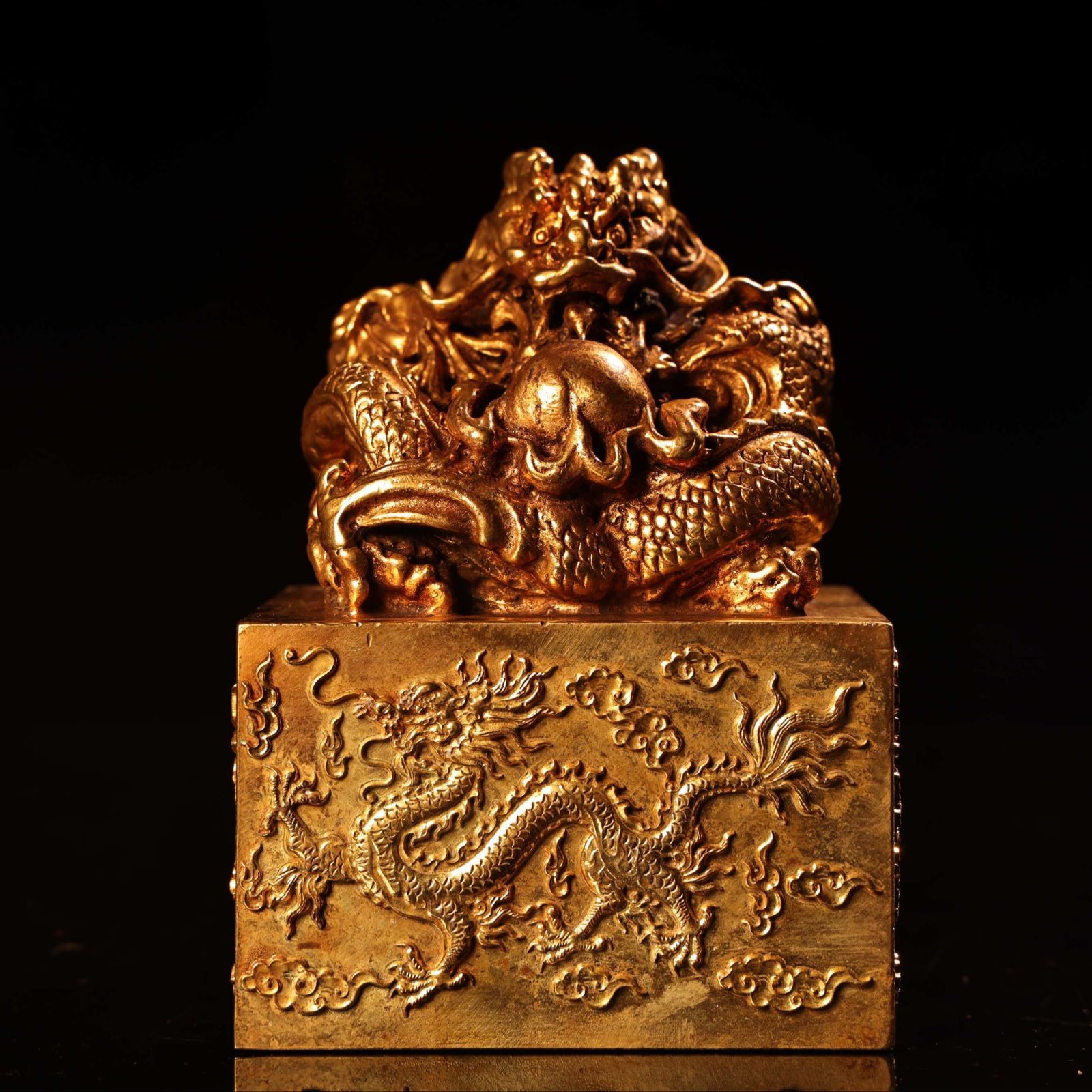 旧家蔵出し 銅製 塗金 浮彫 鏨刻 龍頭印章 文房具 書道品 供養品 古美術品 収集家