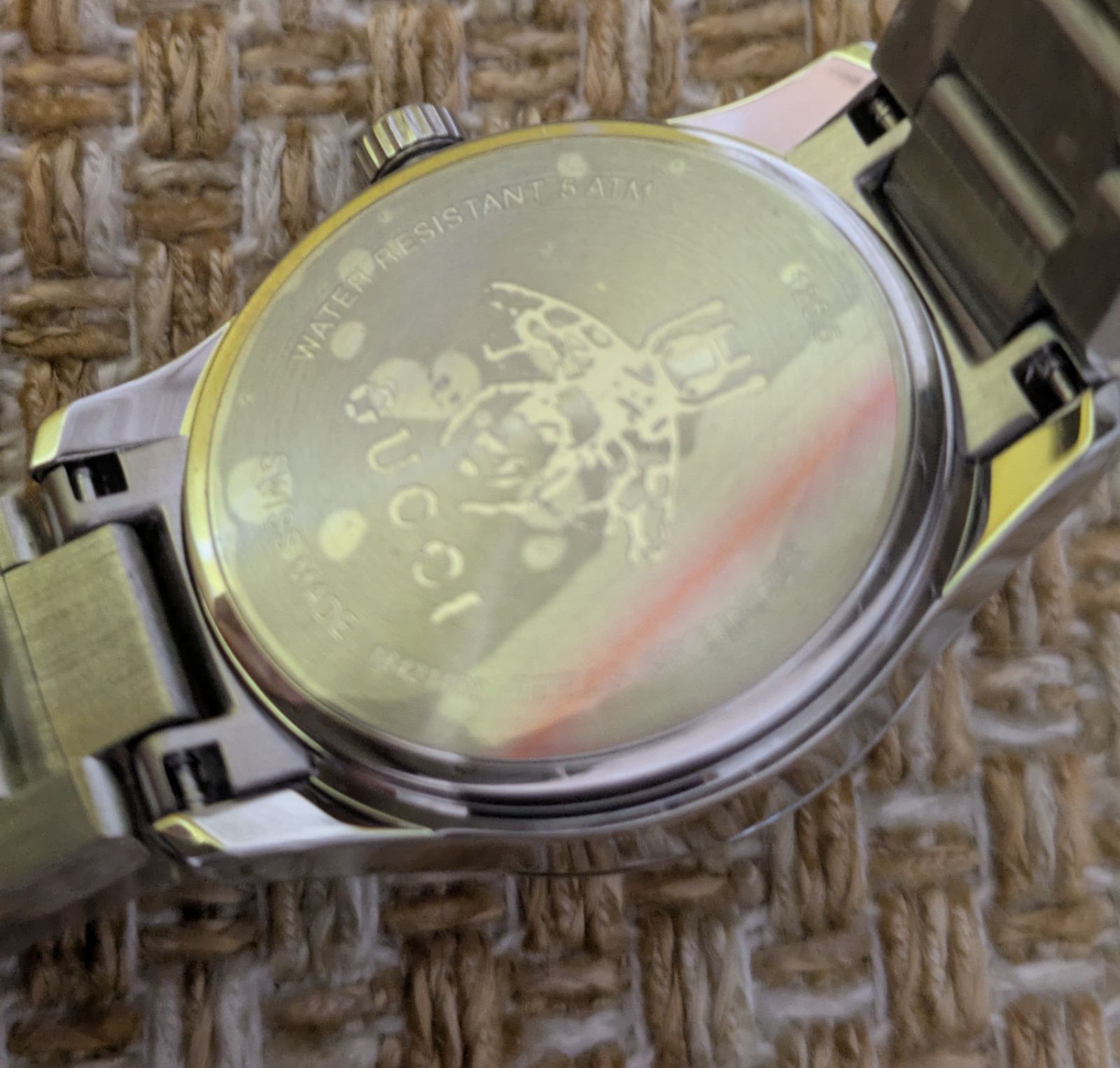 Amazon.co.jp: Gucci G-Timeless 腕時計 27mm YA1265013