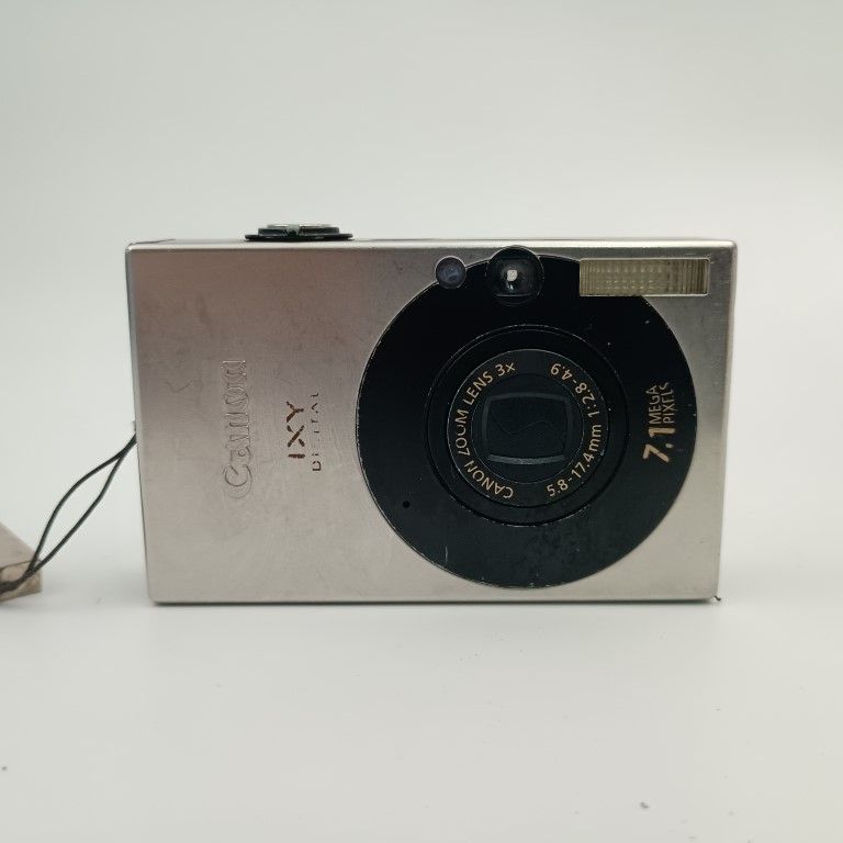 Canon IXY 10 シルバー コンパクトデジタルカメラ 〇
