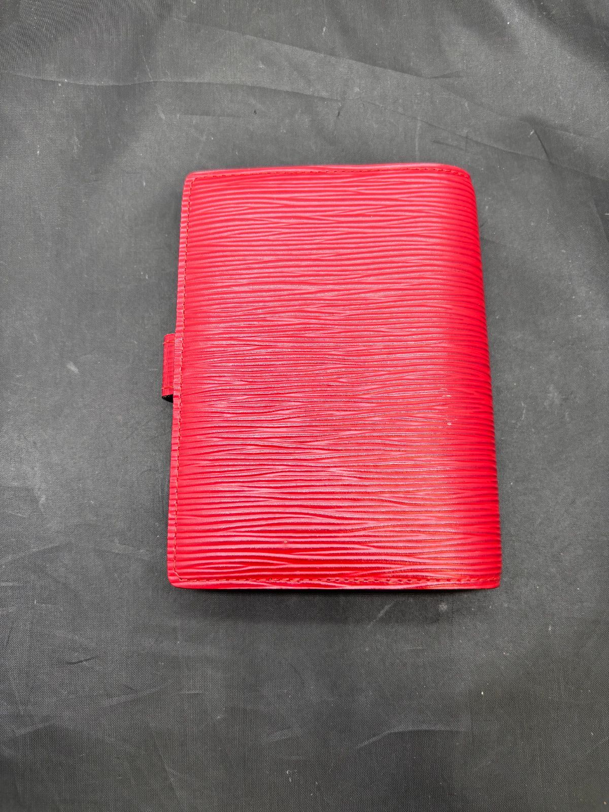 ルイヴィトン 手帳 エピ アジェンダPM赤 B25093543