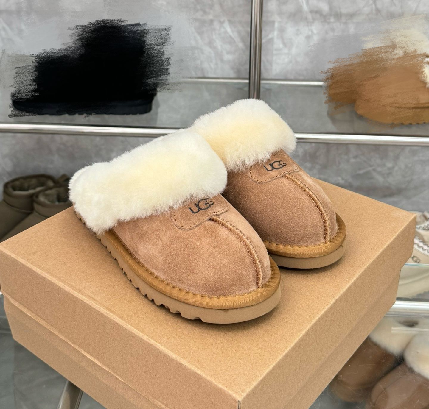 新品未使用 UGG ムートン スリッパサンダル レディース - メルカリ 