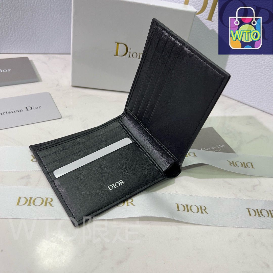 今日特価】Dior ディオール ショートウォレット 精巧な手工芸で