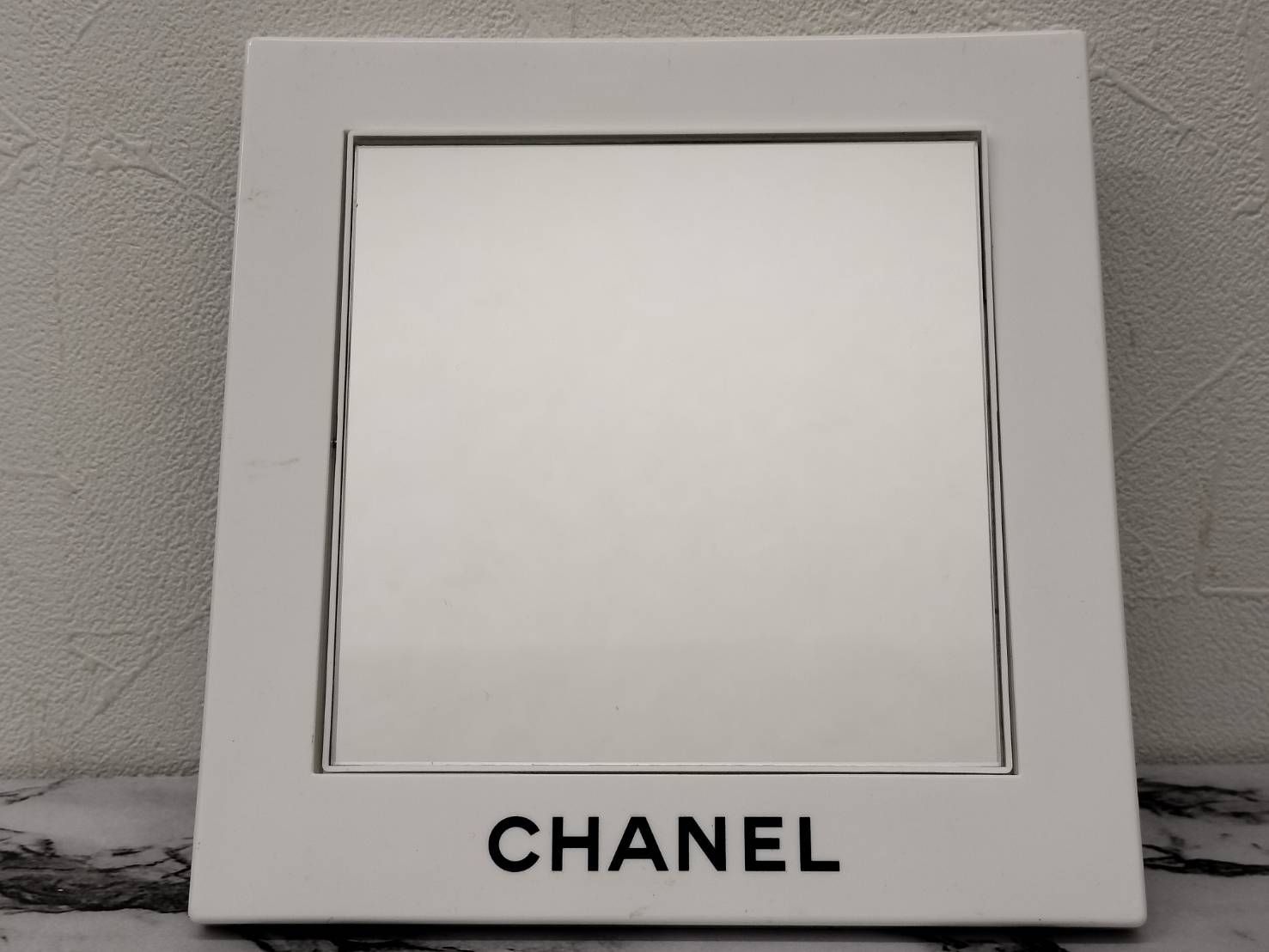 非売品】ノベルティCHANEL シャネル 回転式ミラー - メルカリ