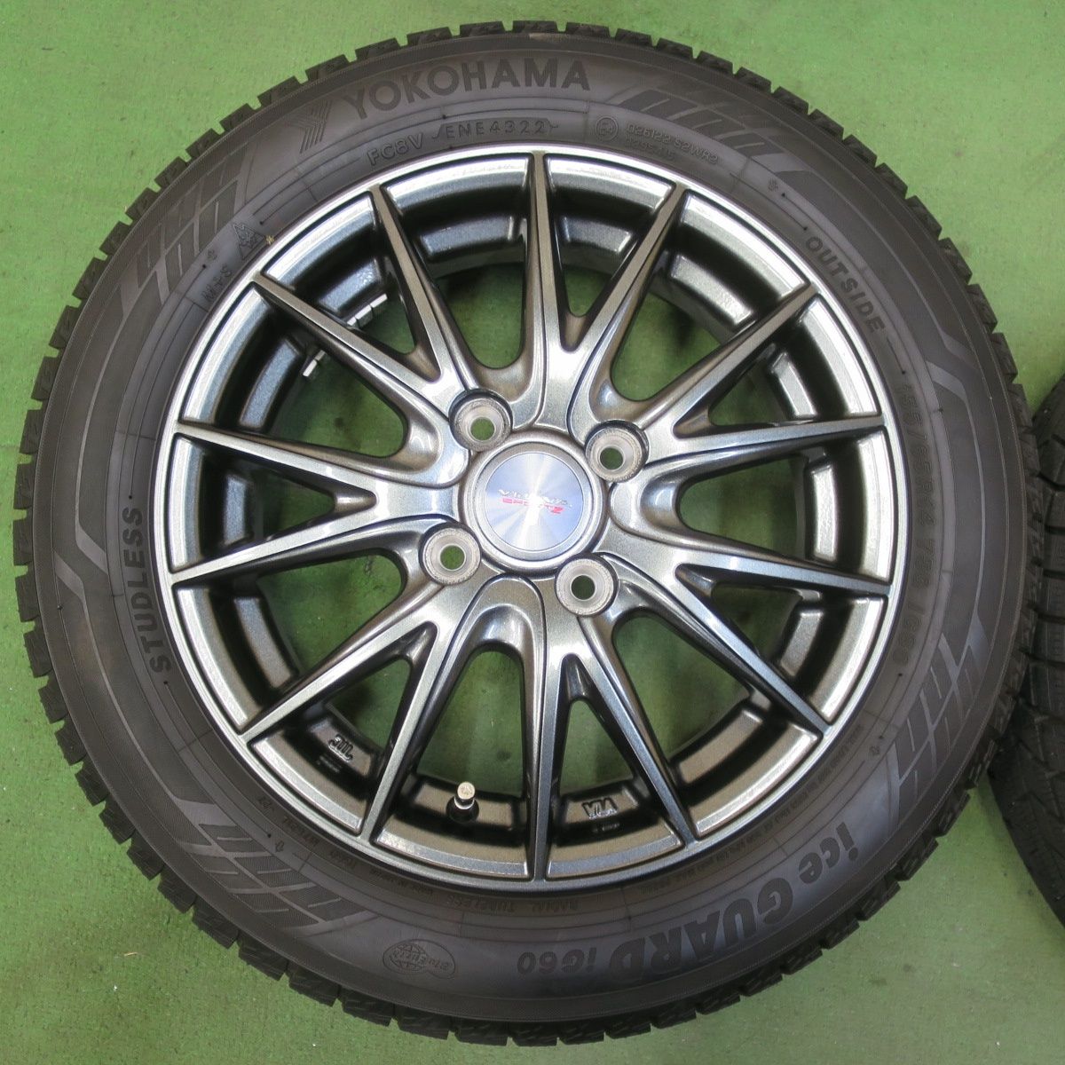 【超特価】 バリ溝 22年 キレイ ほぼ10分 スタッドレス 155 65R14 ヨコハマ アイスガード iG60 VELVA SPORTZ ヴェルヴァ 14インチ PCD100 4H 5092910イス