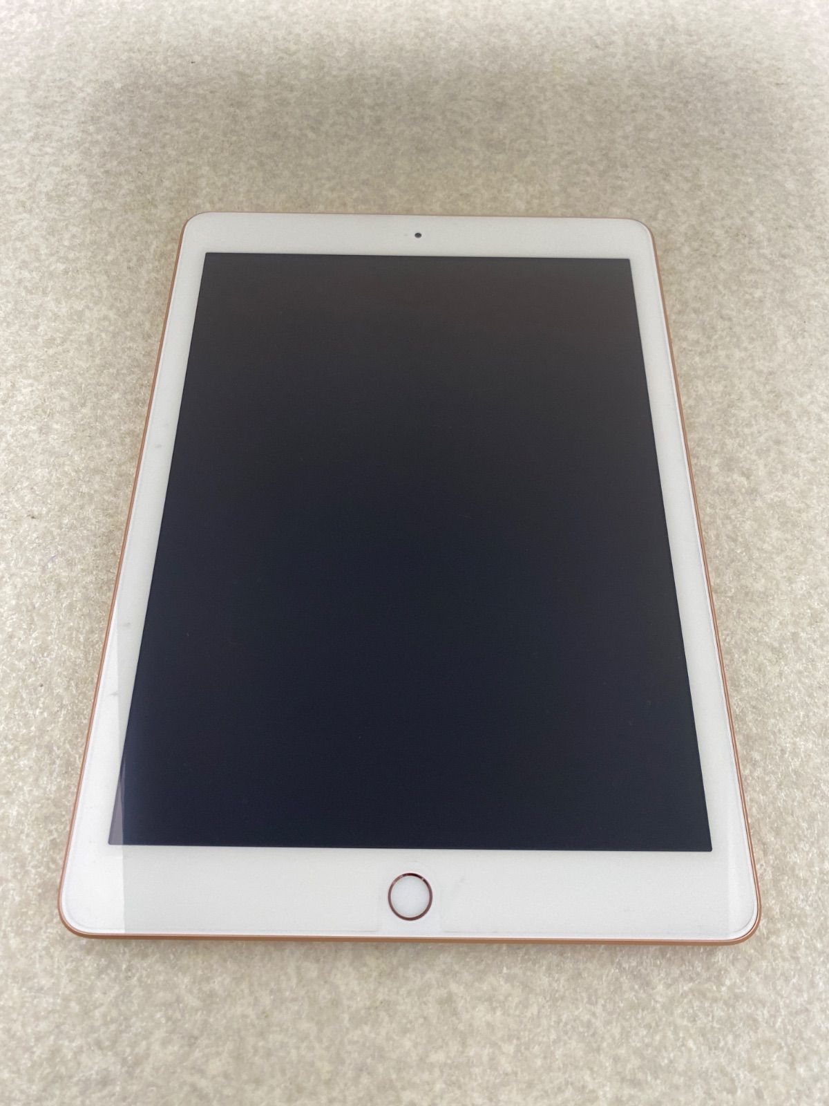 バッテリー93%】iPad 第6世代 32GB Wi-Fiモデル A1893 アク