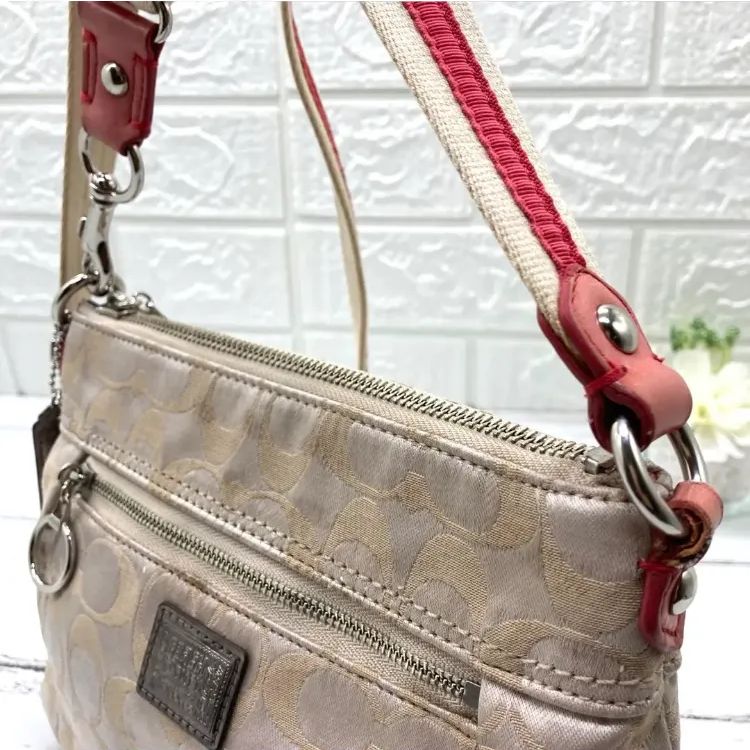 【美品】COACH コーチ ポピー ショルダーバッグ シグネチャー キャンバス 楽天市場】【バッグ】COACH コーチ ポピー シグネチャー