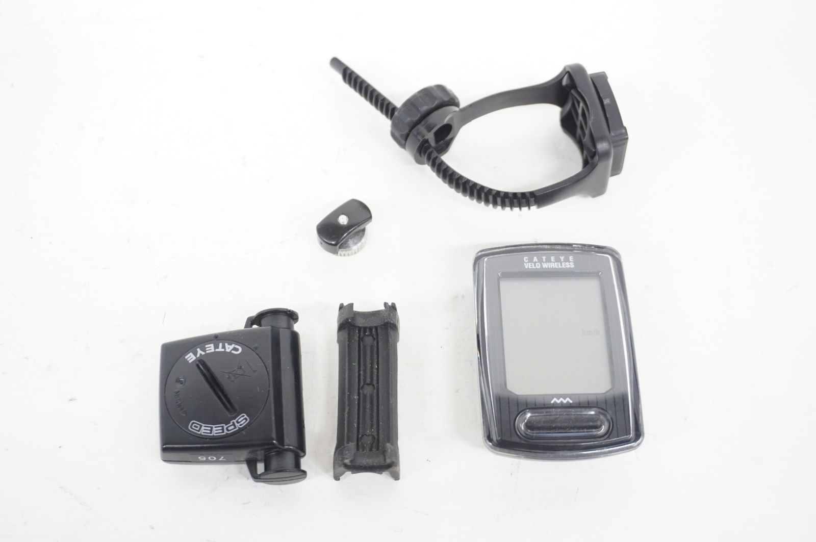 CATEYE 「キャットアイ」 VELO WIRELESS + CC-VT210W サイクルコンピューター / バイチャリ阪急塚口店