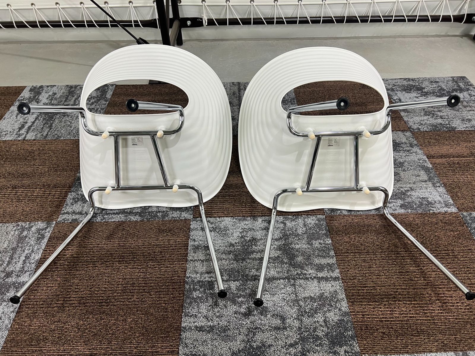 【2脚セット】★vitra★ヴィトラ★Tom Vac/トムバック★ホワイト 2脚セット】Vitra（ヴィトラ）Tom Vac（トムバックチェア