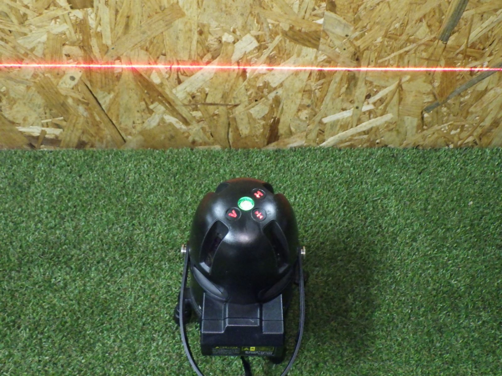 建設現場や内装工事などに