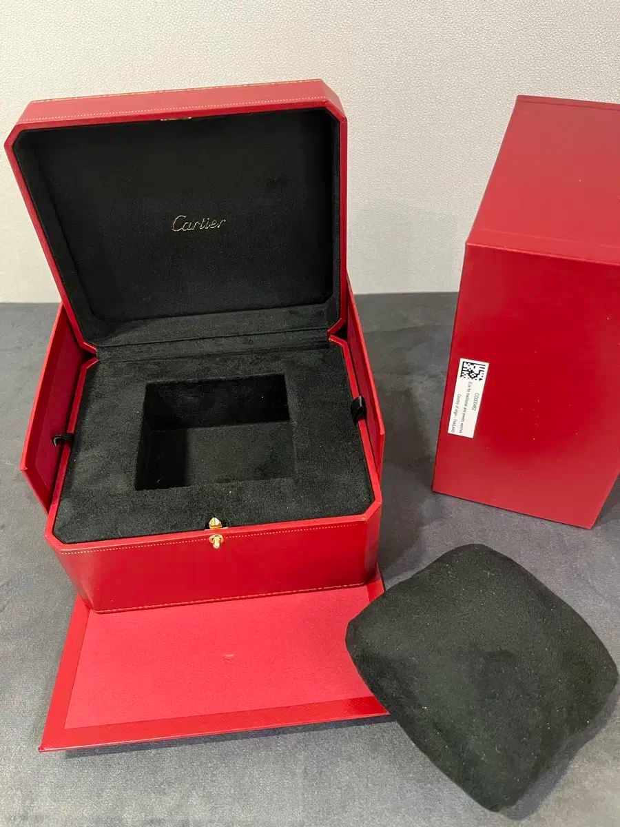 全国どこでも送料無料！ Cartier(カルティエ) 正規品 メルカリ - 時計ケース 新モデル 時計