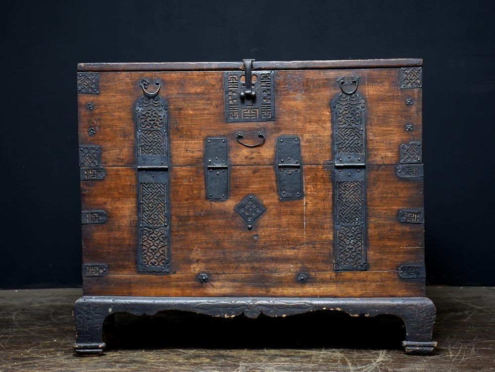 蔵A5310 朝鮮古美術 松造 鉄金具 バンダジ 李朝家具