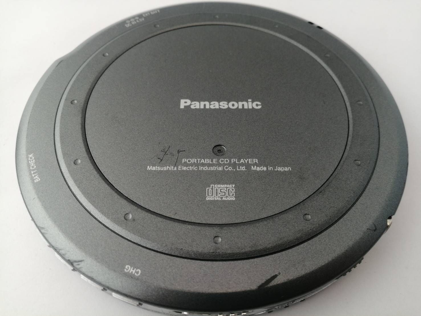 Panasonic D‐SOUND ポータブルCDプレーヤー SL-CT520