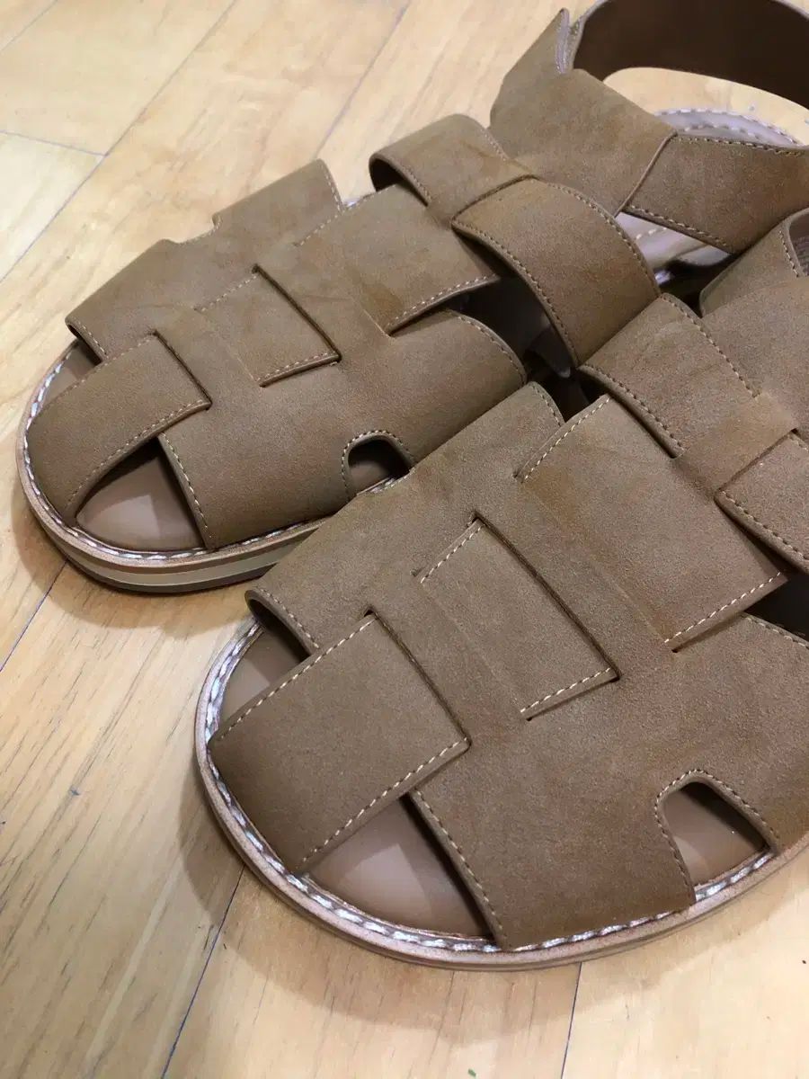 【ZARA】スプリットスエード ケージサンダル 2509/510/032 スプリットスエード ケージサンダル - グレー | ZARA Japan / 日本