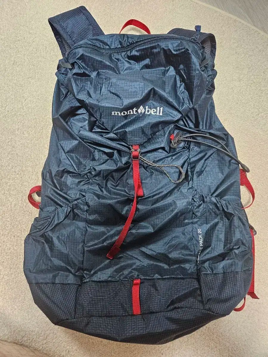 mont-bell モンベル バーサライト バックパック ブルーブラック 20L 販売 内容必須