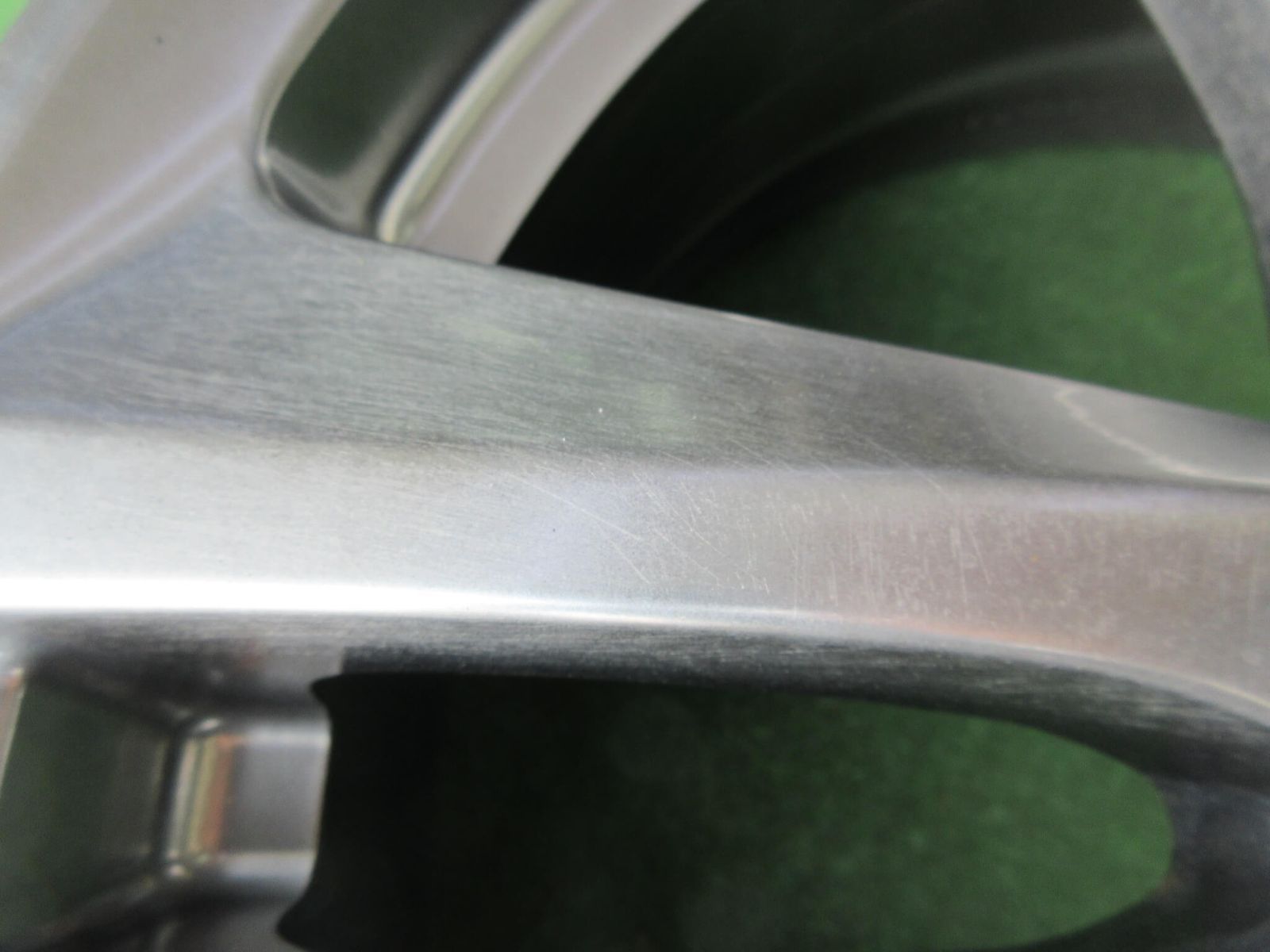 インプレッサ純正ホイール 6.5J-16