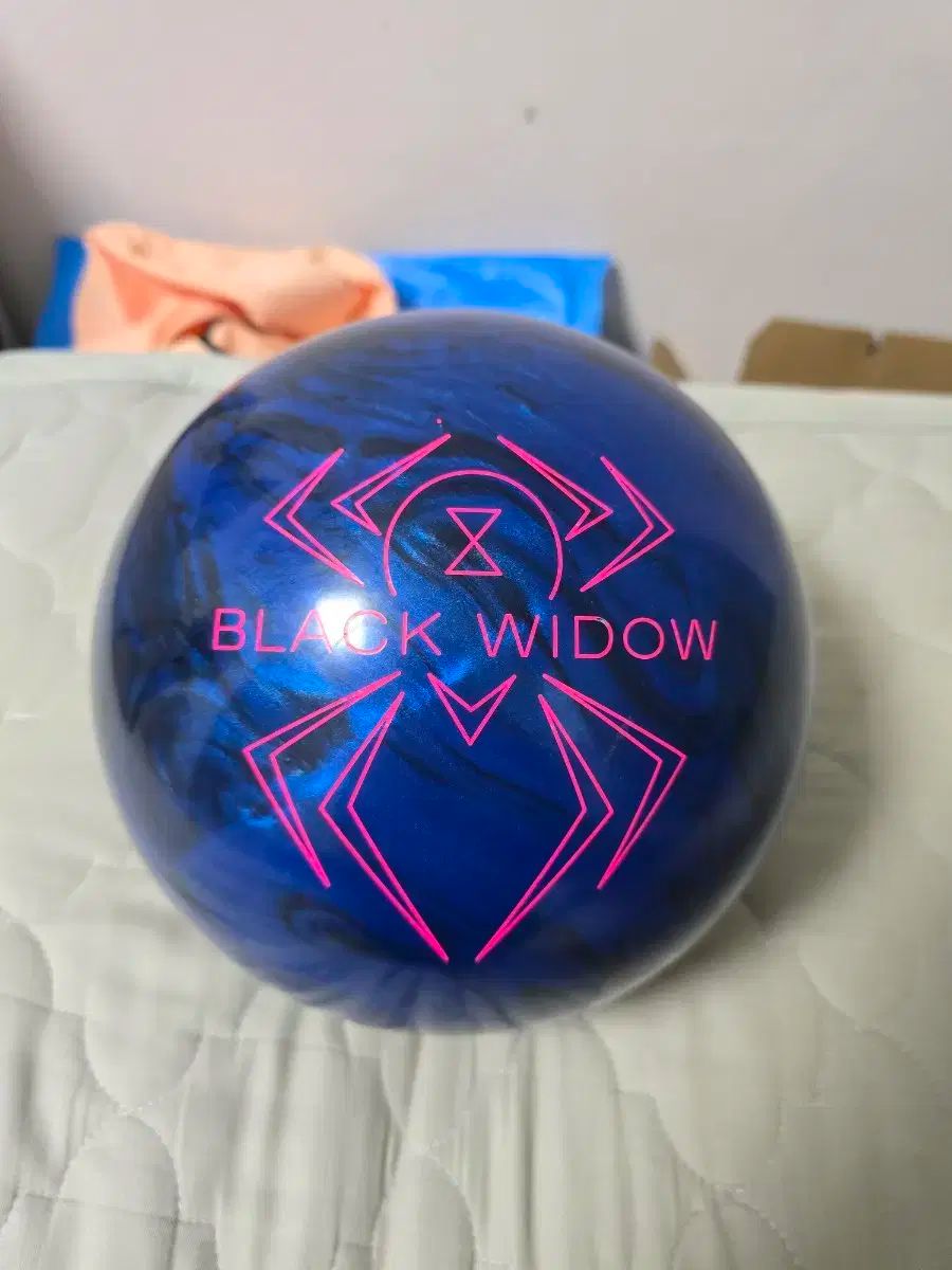 HAMMER(ハンマー) black widow（ブラックウィドウ） 愛好家 14p