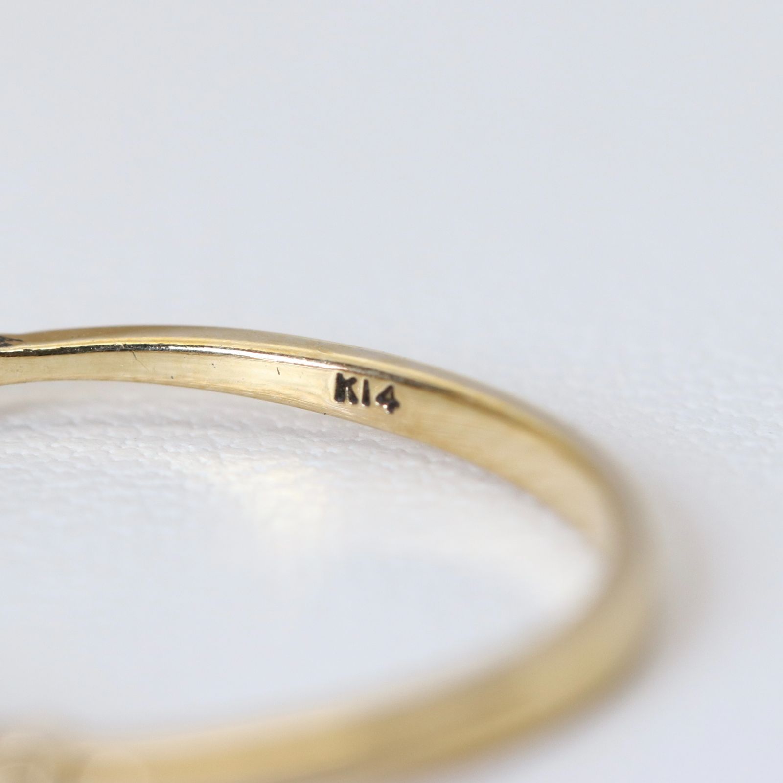 ageteアガットケシ粒パール14粒K14ハーフエタニティリング アガット K14 ベビーパール リング ハーフエタニティ/24-558