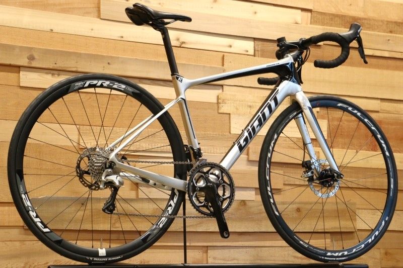 ジャイアント GIANT デファイ アドバンスド DEFY ADVANCED2 DISC 2015