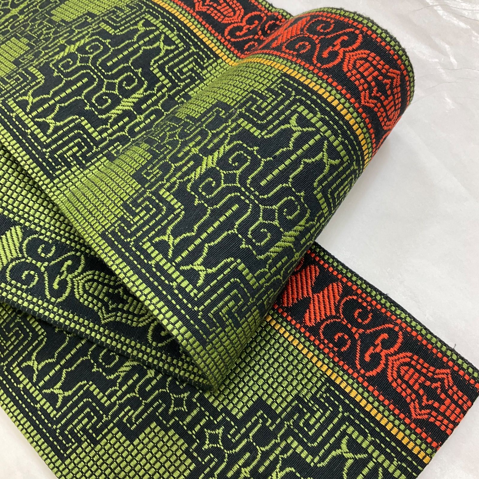 kimono+one○未使用同然○珍品○アイヌ民族○切り伏せ刺繍模様○半幅帯