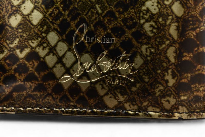 クリスチャンルブタン 財布/二つ折り Christian louboutin ミニ財布/PAROS CALF PARIS SPIKES/スパイク アーミー 1175063 M196【中古】 Christian Louboutin - クリスチャンルブタン 財布/二つ折り Christian