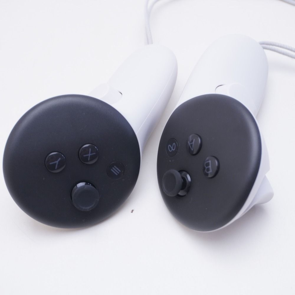  Quest 3 128GB オールインワンVRヘッドセット　中古 Meta Quest 3 128GB メタクエスト オールインワンVRヘッドセット