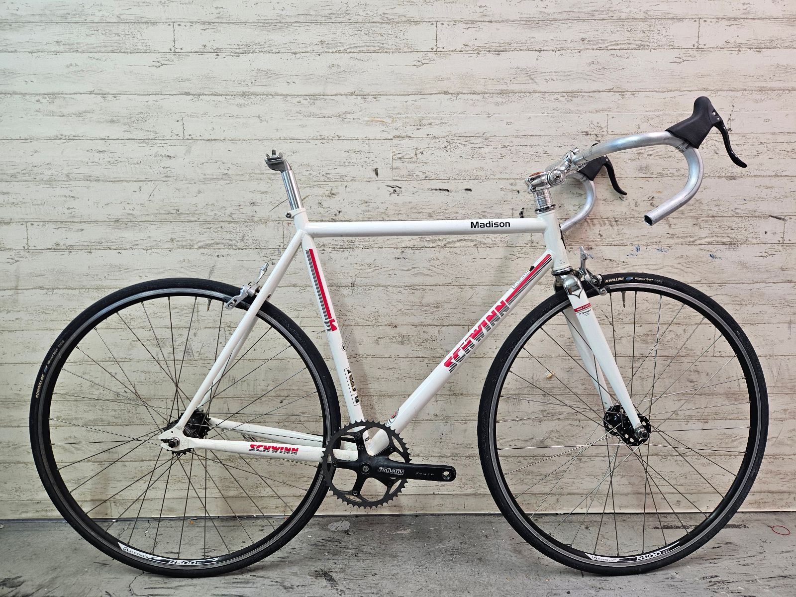 西濃運輸 発送のみ !! SCHWINN Madison 2007 size S 160-168cm シュウィン マディソン ピストバイク トラック T-908