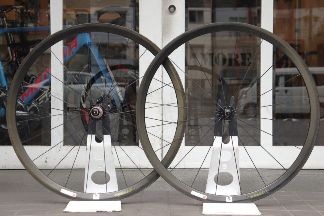 レイノルズ　３２　カーボンホイール　チューブラー レイノルズ３２カーボンホイールチューブラー