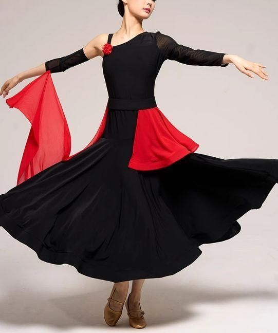 社交ダンス　チャコット　ロイヤルダンス　ラテン　　兼用　セットアップ　Mサイズ 社交ダンス チャコット ロイヤルダンス ラテン 兼用 セットアップ M