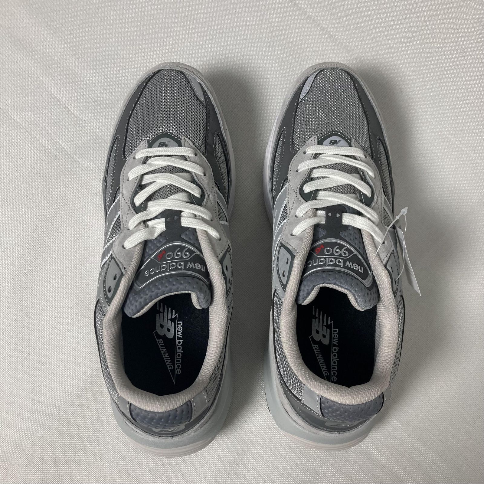 【人気商品・新品未使用】New Balance ニューバランス NB 990 V6 M990GL6 スニーカー