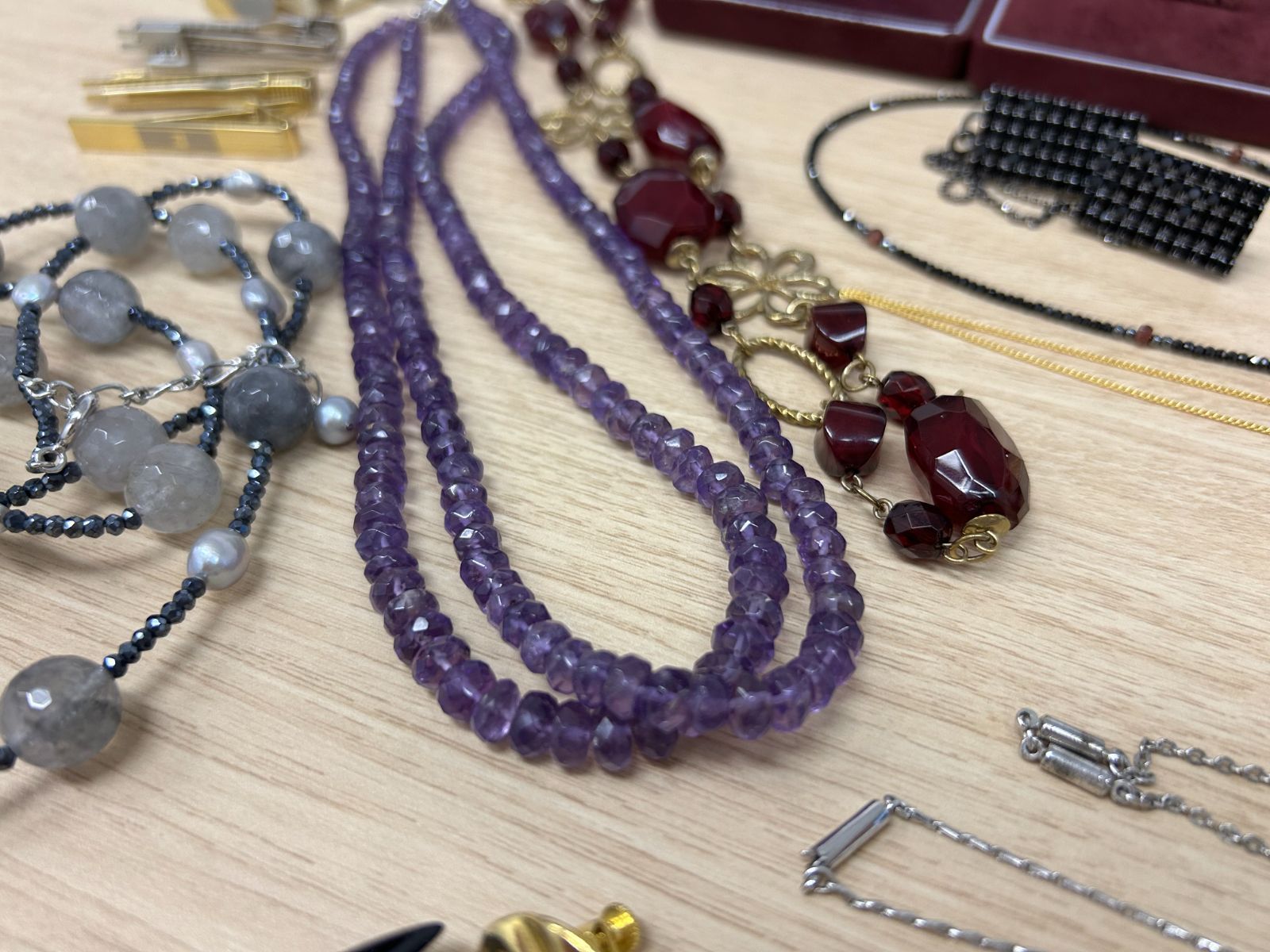 ジュエリー　整理　アクセサリー　遺品 N2324ジュエリーボックス アクセサリー 指輪 ネックレス 遺品整理