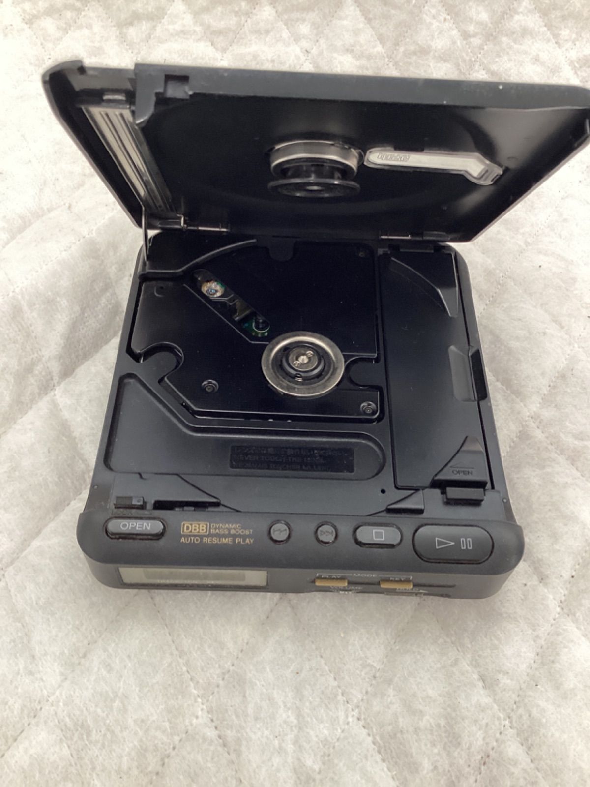 Sony Discman D-22 Portable CD ソニー ディスクマン 『D－22』 Player