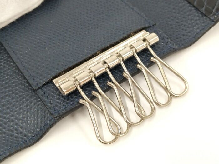 レザー ネイビー