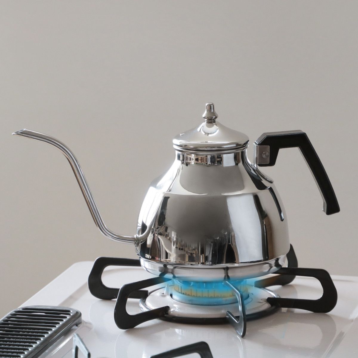  工房アイザワ ブラックピーマン ドリップサーバー 1.1 L ドリップケトル コーヒーケトル ポット aizawa ステンレス IH対応 ガス火対応 細口ケトル やかん ヤカン 細口 燕三条 1.1リットル 1100 ml おしゃれ シンプル コーヒーフィルター その他 コーヒー用品