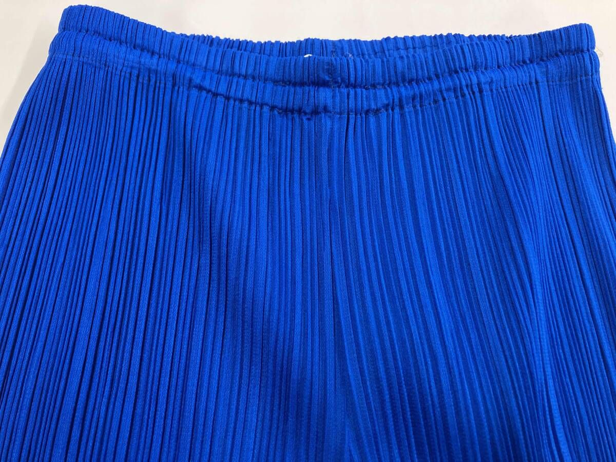 pleats please プリーツプリーズ　ロングパンツ　ブルー　サイズ2 PLEATS PLEASE ISSEY MIYAKE（パンツ ・ ブルー・ネイビー/青色