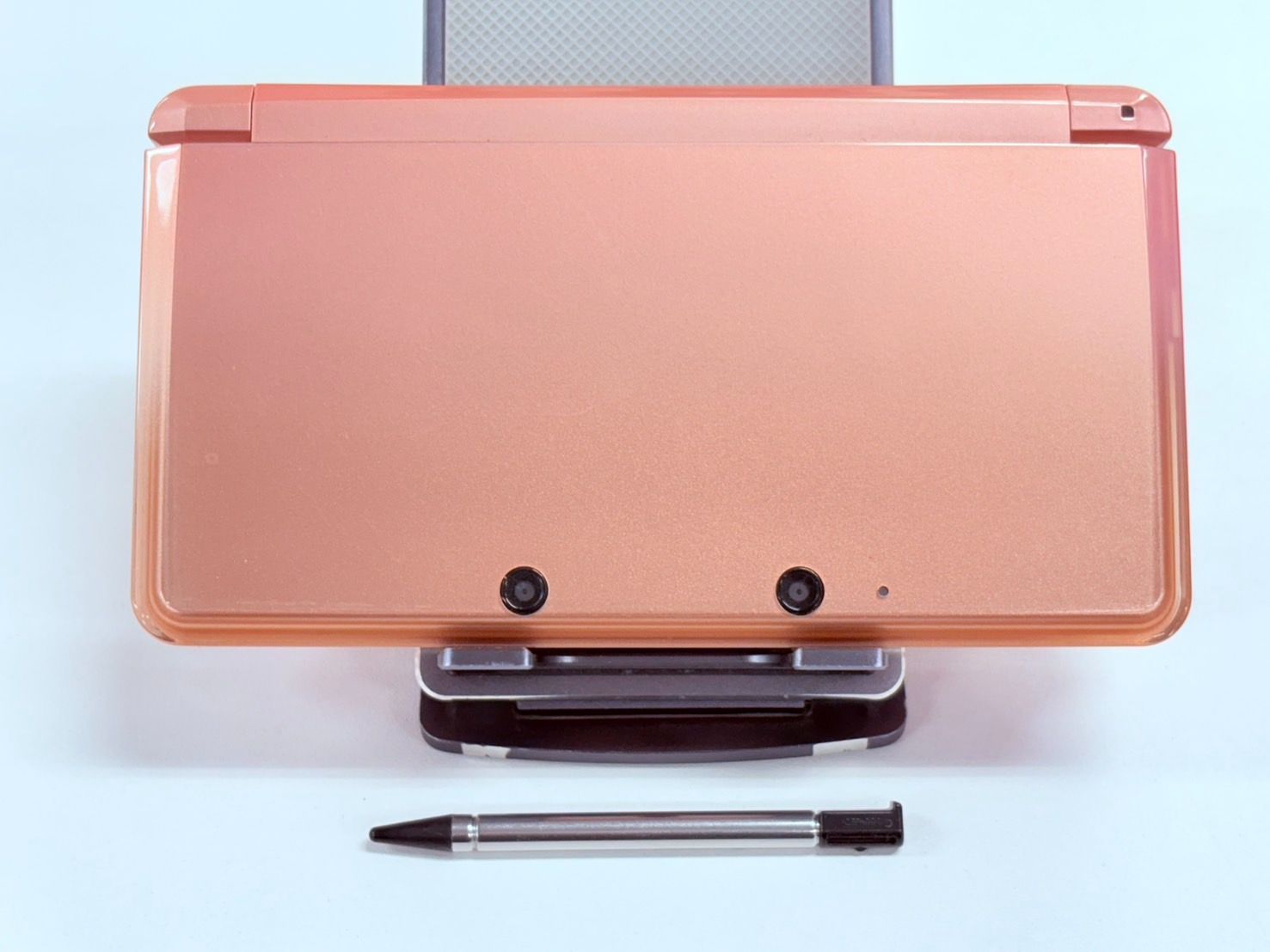 ニンテンドー3DS 本体 ミスティピンク(ジャンク品) s s様専用 Nintendo 3DS ミスティピンク/MISTY PINK 本体 動作