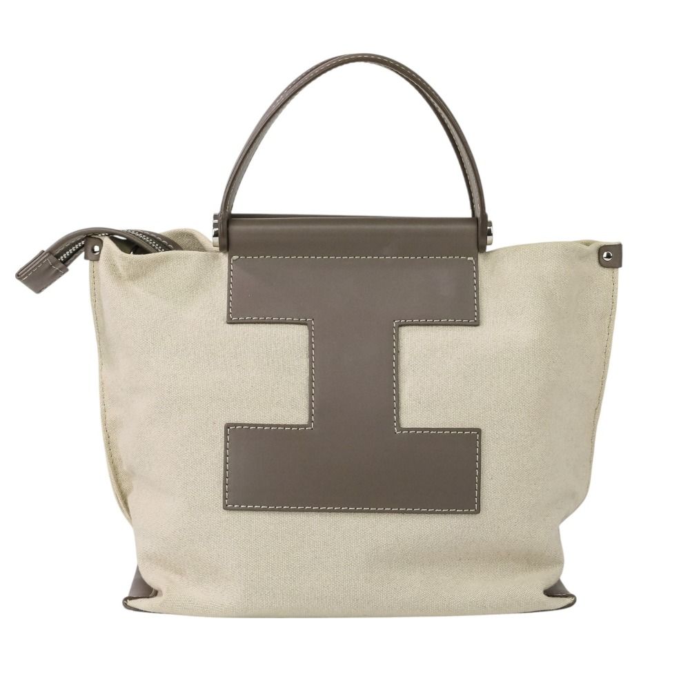 美品]IACUCCI グレージュレザー ショルダーバッグ