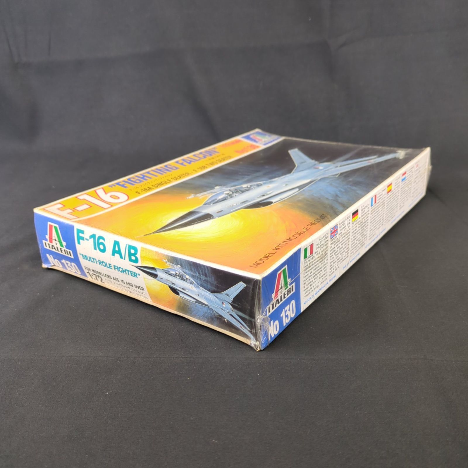輸入キット ITALERY イタレリ 130 1 72 F-16 FIGHTING FALCON