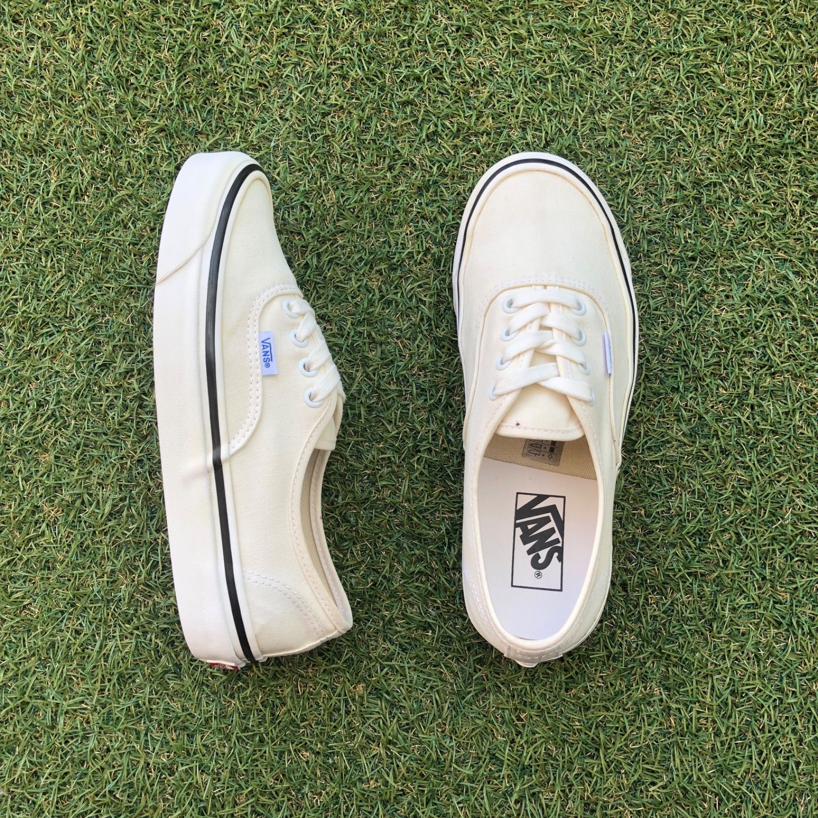 美品24 VANS ヴァンズ オーセンティック 44 DX HT389