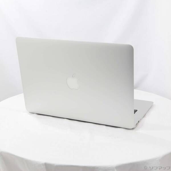 中古品〕 MacBook Air 13.3-inch Mid-2017 MQD32J／A Core_i5