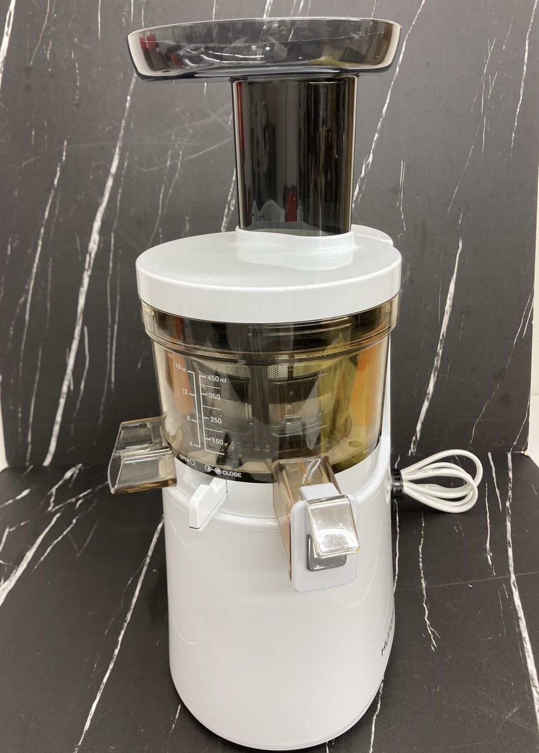 ヒューロム低速ジューサーH-AA-WWA17