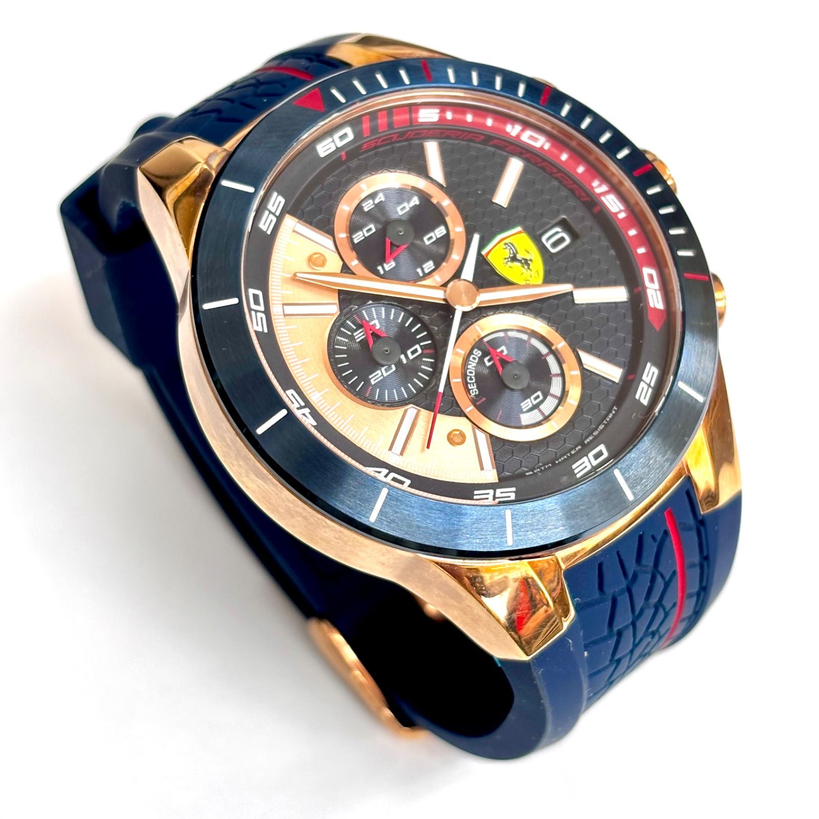 スクーデリアフェラーリ　Ferrari 腕時計　クォーツ　電池式　0830538 上美品⭐️Scuderia Ferrari（スクーデリア・フェラーリ）】 クォーツ