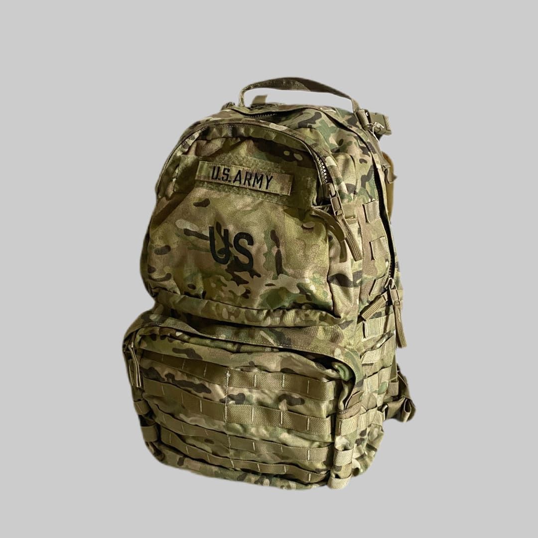 米軍放出品MOLLE2 RACKSACK MEDIUM ラックサック マルチカム 米軍放出品 MOLLE2 ラックサック ミディアム フィールドパック