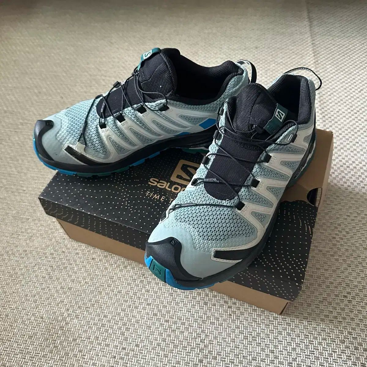 SALOMON サロモン XA pro 3D v8