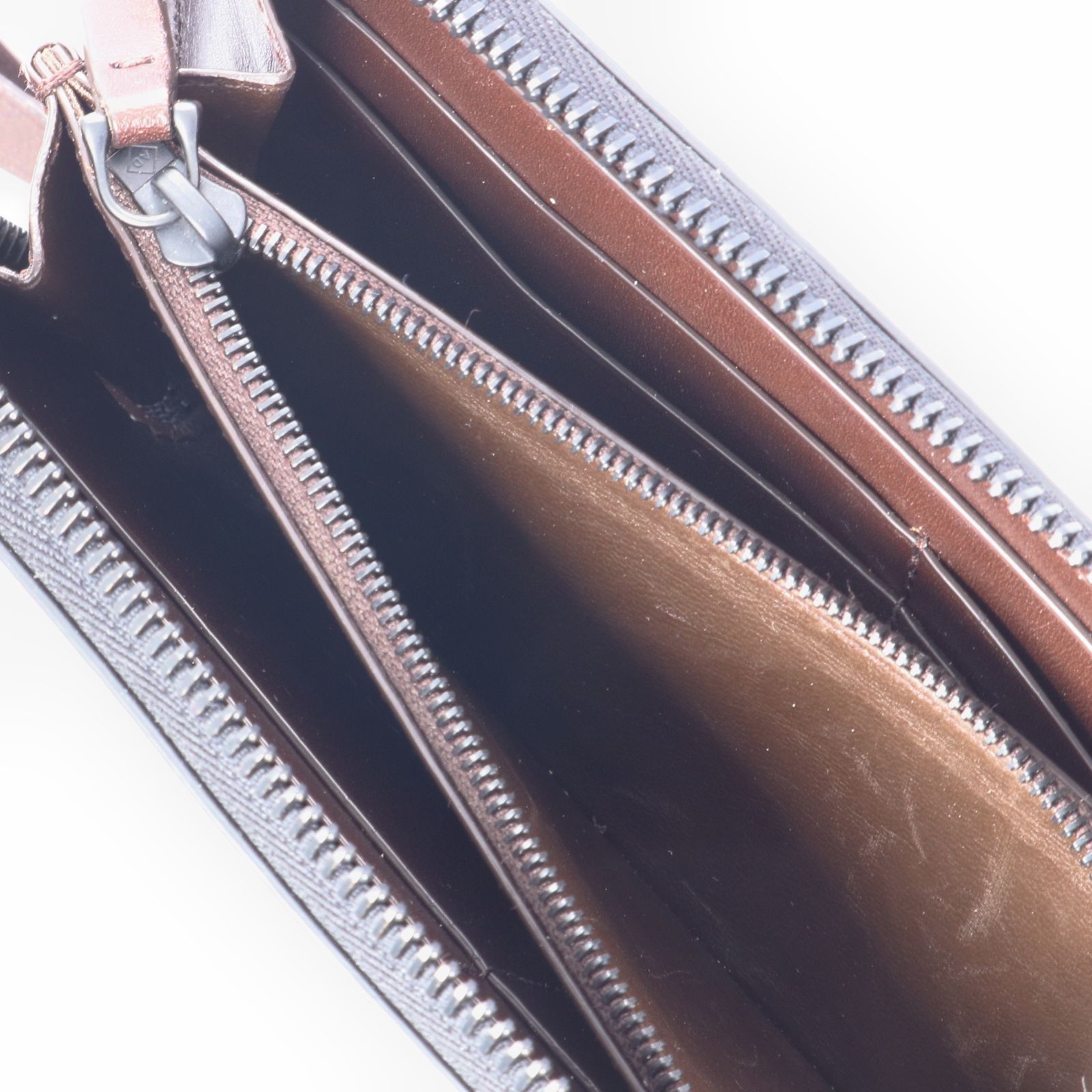アウトレット品】擦れ傷複数有の為処分特価43％OFF！！dunhill