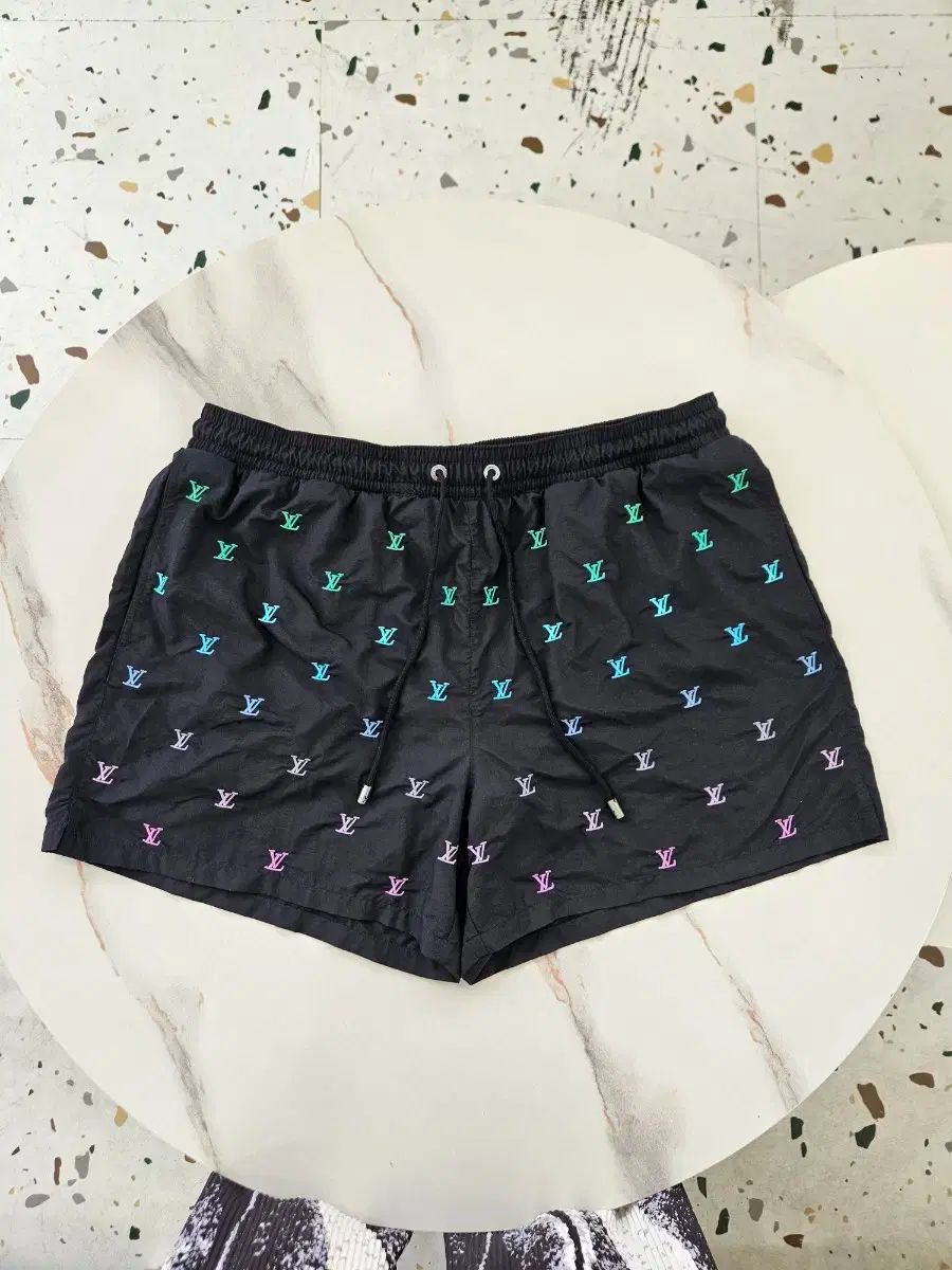 正規品 ほぼ 25SS ルイヴィトン ブラゾン エンブロイダード スイムパンツ XL