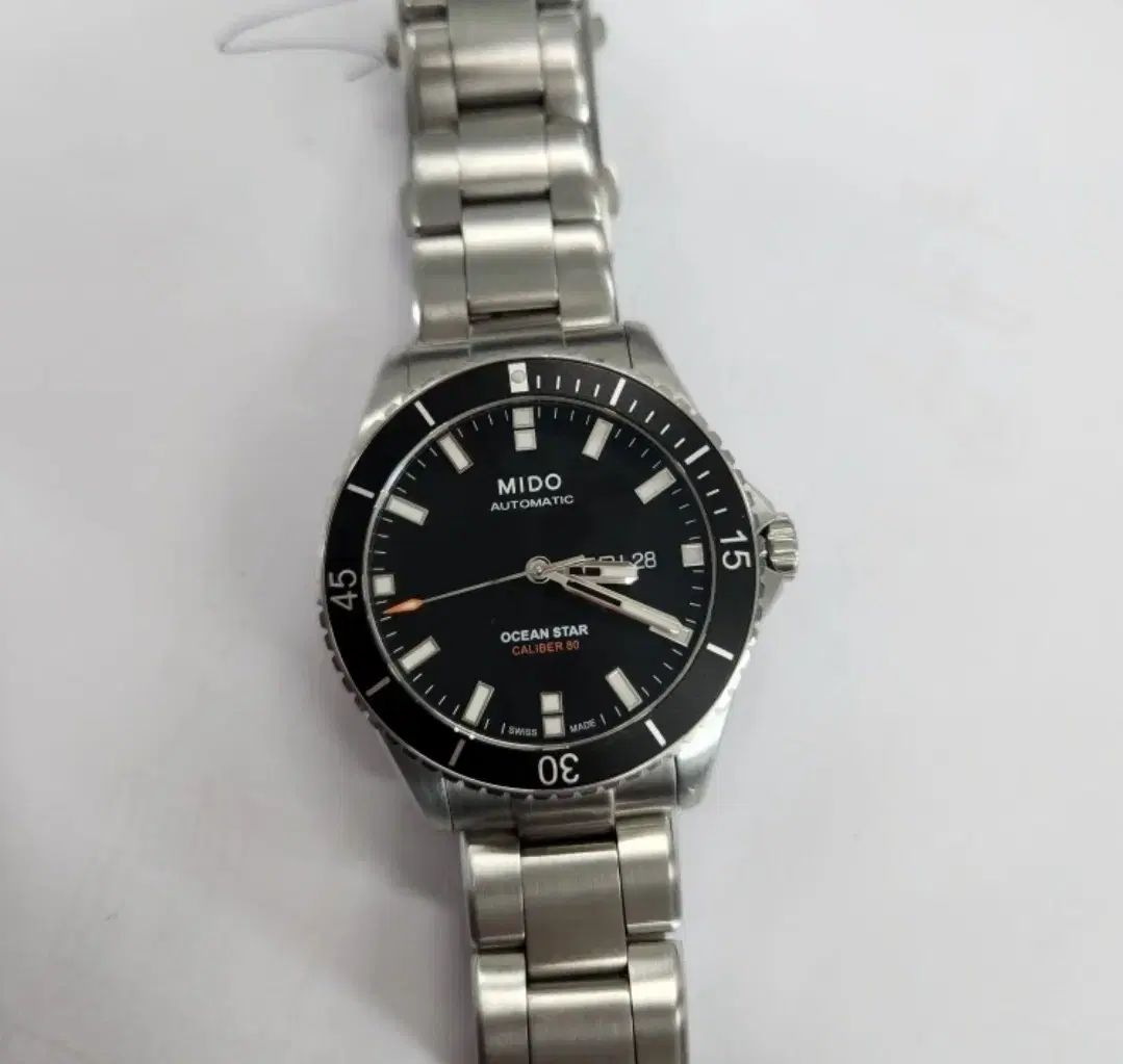 MIDO オーシャンスター デイデイト MIDOが 爽やかなマリンカラーのダイバーズウォッチ「オーシャン