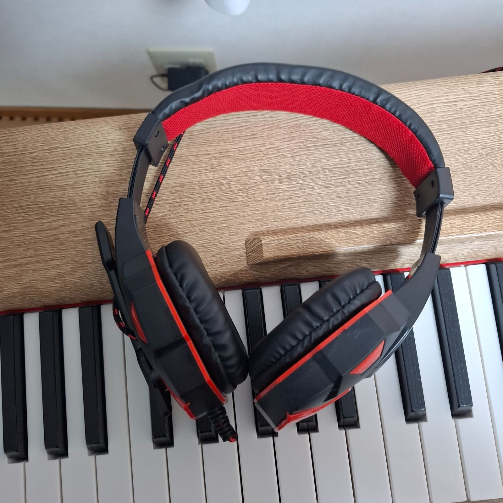 不動品 Donner 電子ピアノ 88鍵盤 でんしぴあの ベロシティ