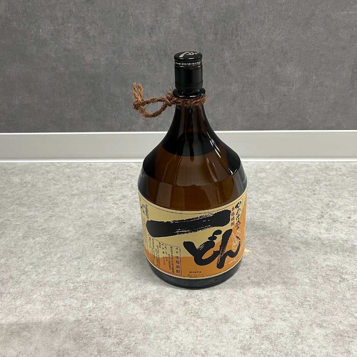 ◎J388【未開栓】本格焼酎 一どん 1800ml 25度 かめ仕込み さつまいも