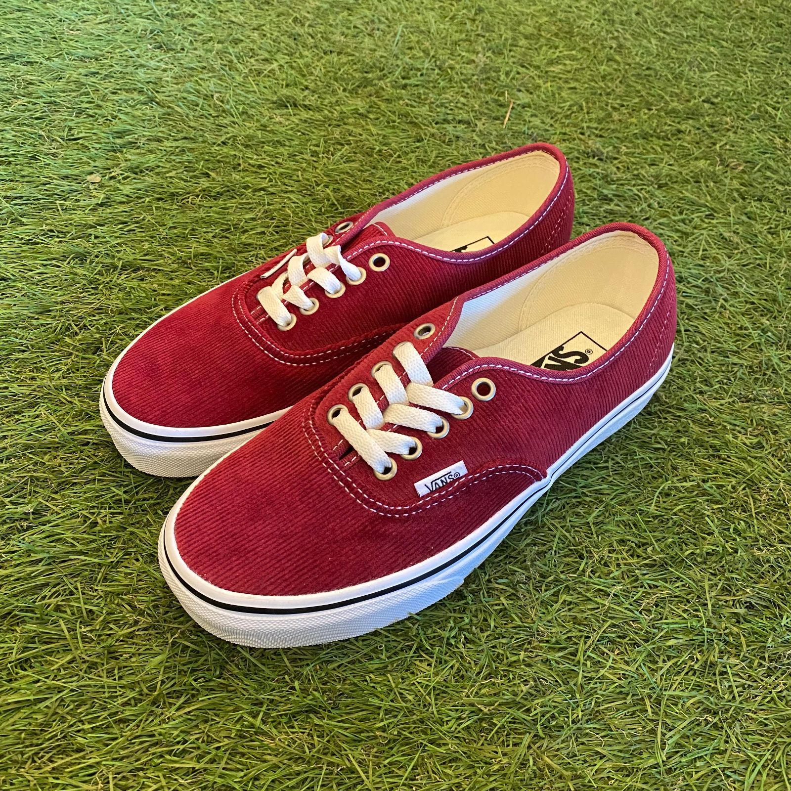 VANS Authentic